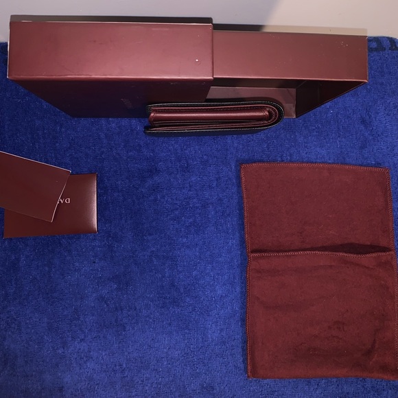 Davidoff Bifold Credit Card Holder/Wallet in Black Leather - Picture 11 of 12